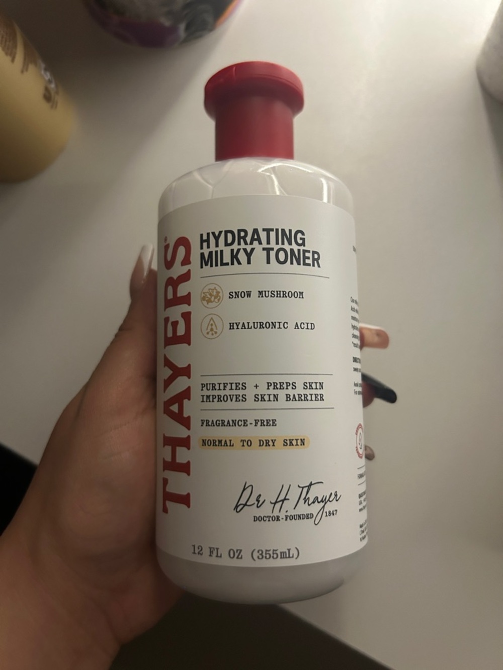 Thayers Hydrating Milky Toner - White & Red